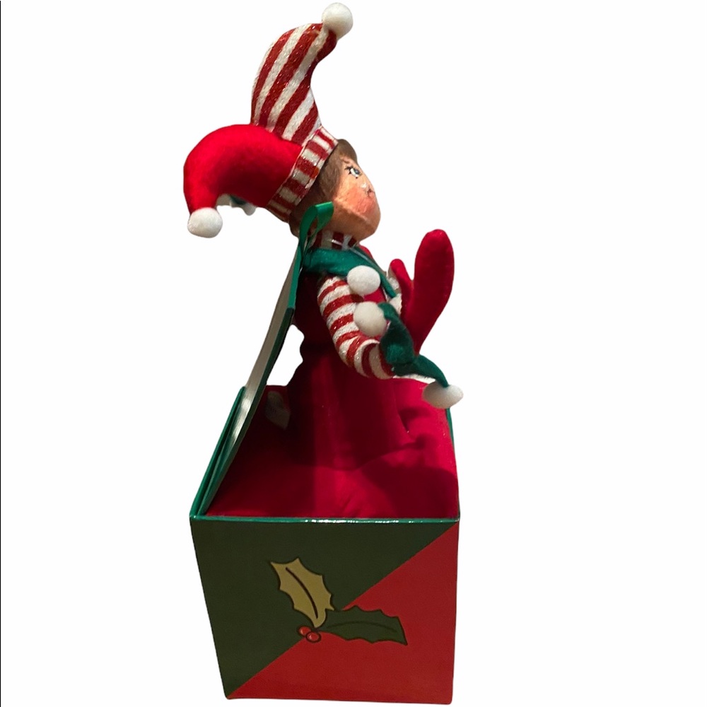 Annalee 9” elf in a box holiday decor nwt - Picture 5 of 7
